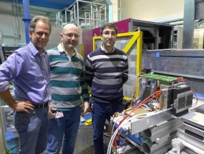Multilayer Double-gap RPCs detector on TREFF neutron beamline at FRMII (GE) for the tests with neutrons (4.7 Å); from left to the right: Karl Zeitelhack, Alberto Blanco and Luís Margato. 